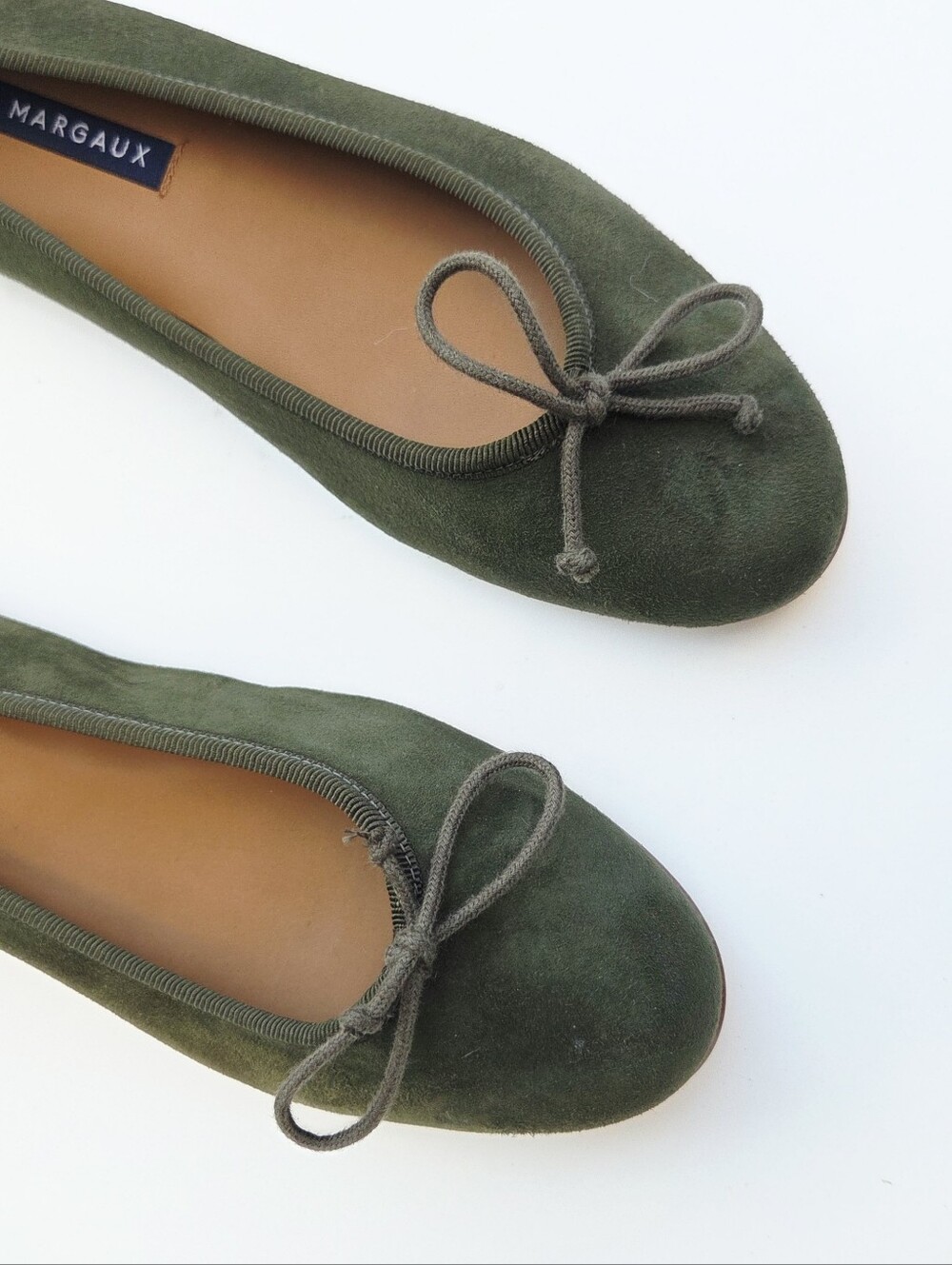 Margaux The Demi ballet flats in an olive green suede 38 8 Wide - Picture 3 of 7